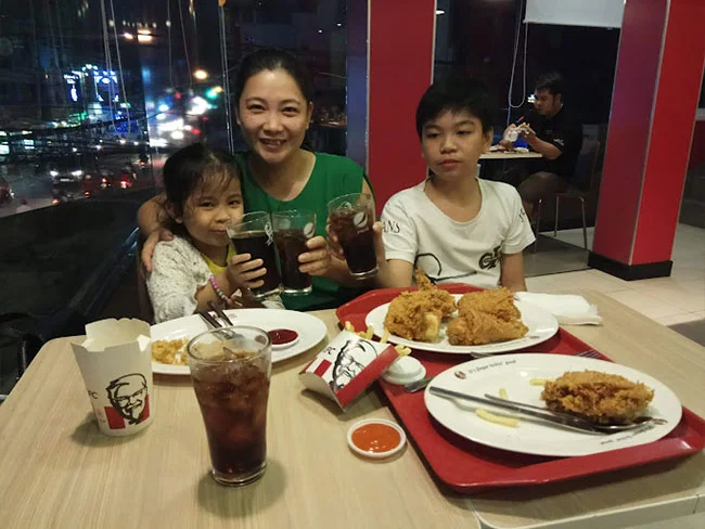 Gà Rán KFC CN Phạm Văn Thuận