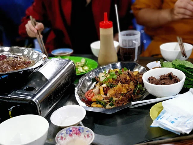 Quán Nhậu Lẩu Bò Năm Cảnh 1