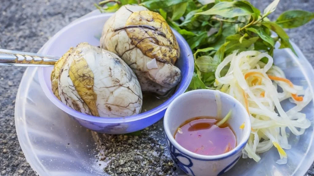 Trứng Vịt Lộn