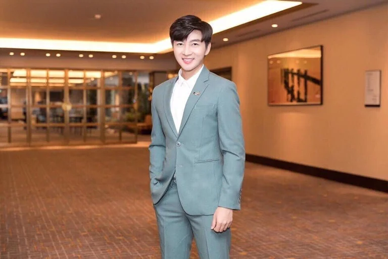 Veston Lê Hương