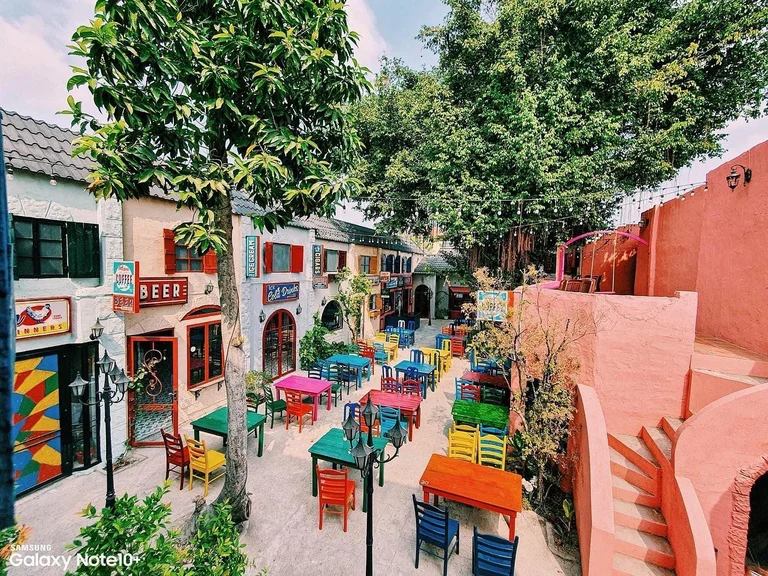 Quán cà phê Serafim Alley