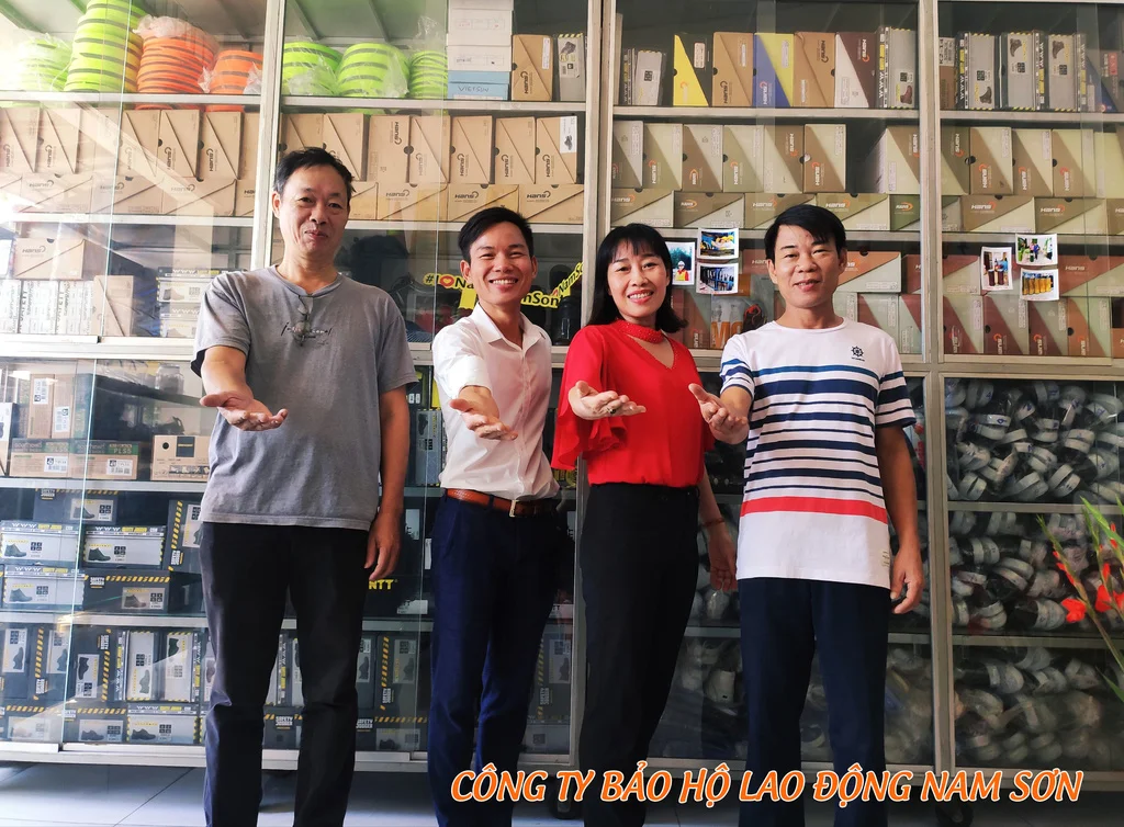 CÔNG TY TNHH BẢO HỘ LAO ĐỘNG NAM SƠN