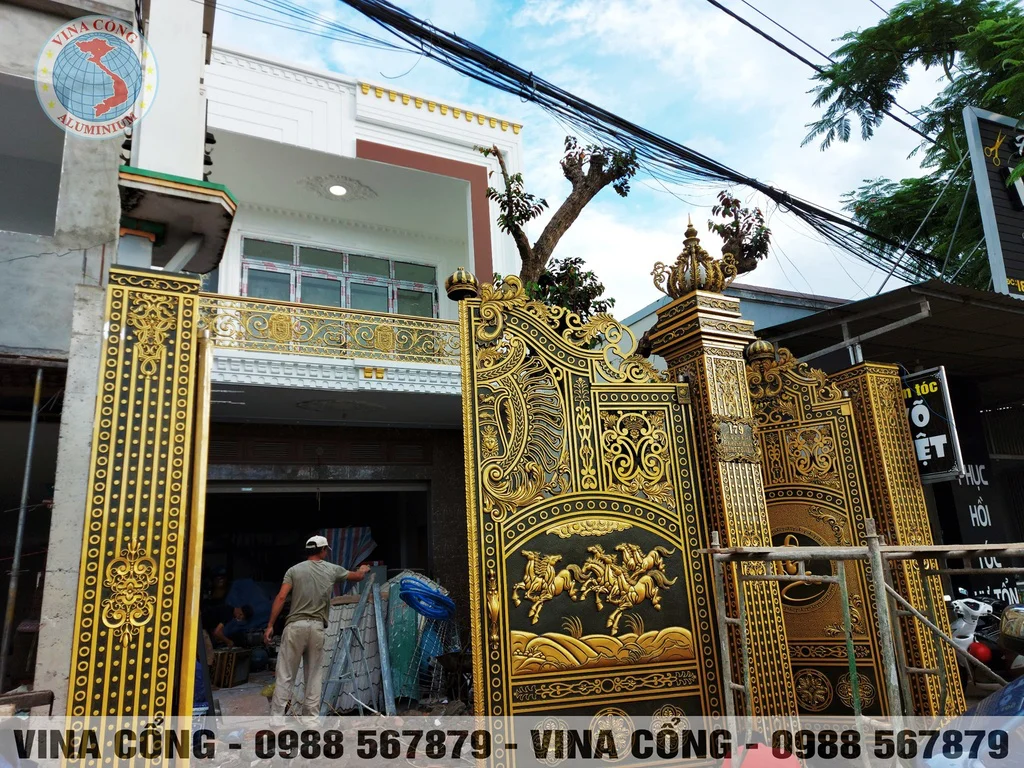 Đội ngũ nhân công Vina Cổng