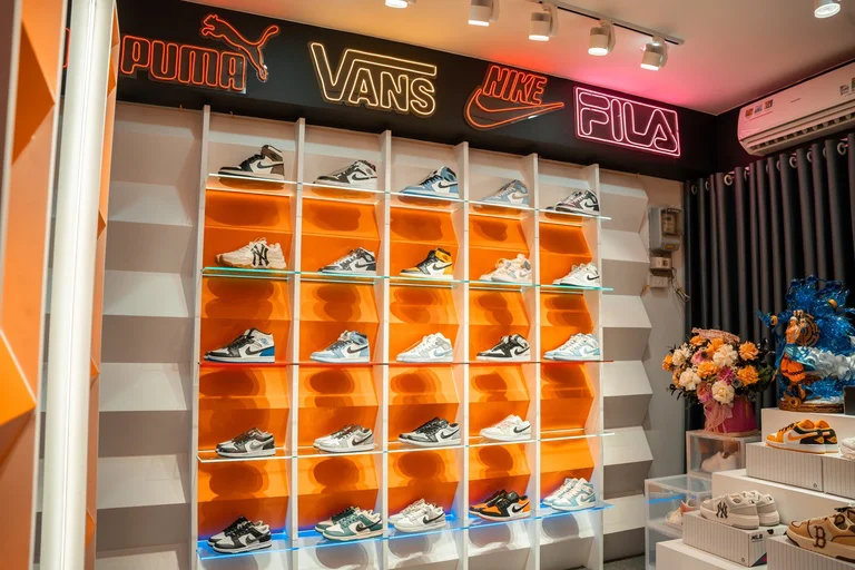 Cửa hàng bán giày BD Sneaker Biên Hoà
