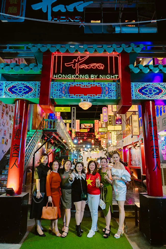 Checkin QuánLẩu & Nướng HongKong Biên Hòa