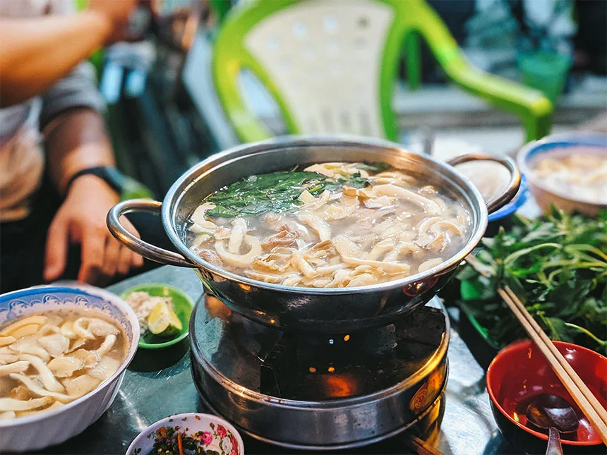 Top quán lẩu gà lá é ngon nhất Biên Hòa