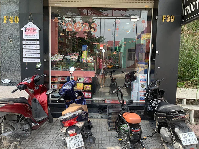 Cửa hàng Mỹ Phẩm Trúc Tiên