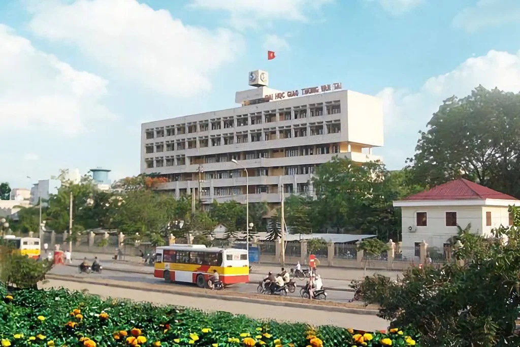 Thông tin liên hệ trường Đại Học Giao Thông Vận Tải Hà Nội