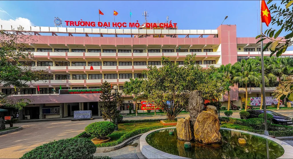 Thông tin liên hệ trường Đại Học Mỏ Địa Chất