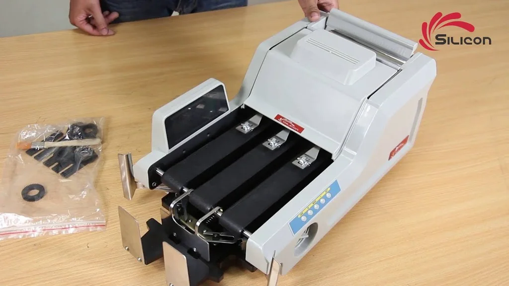 Top 3: Máy đếm tiền Silicon MC-8800