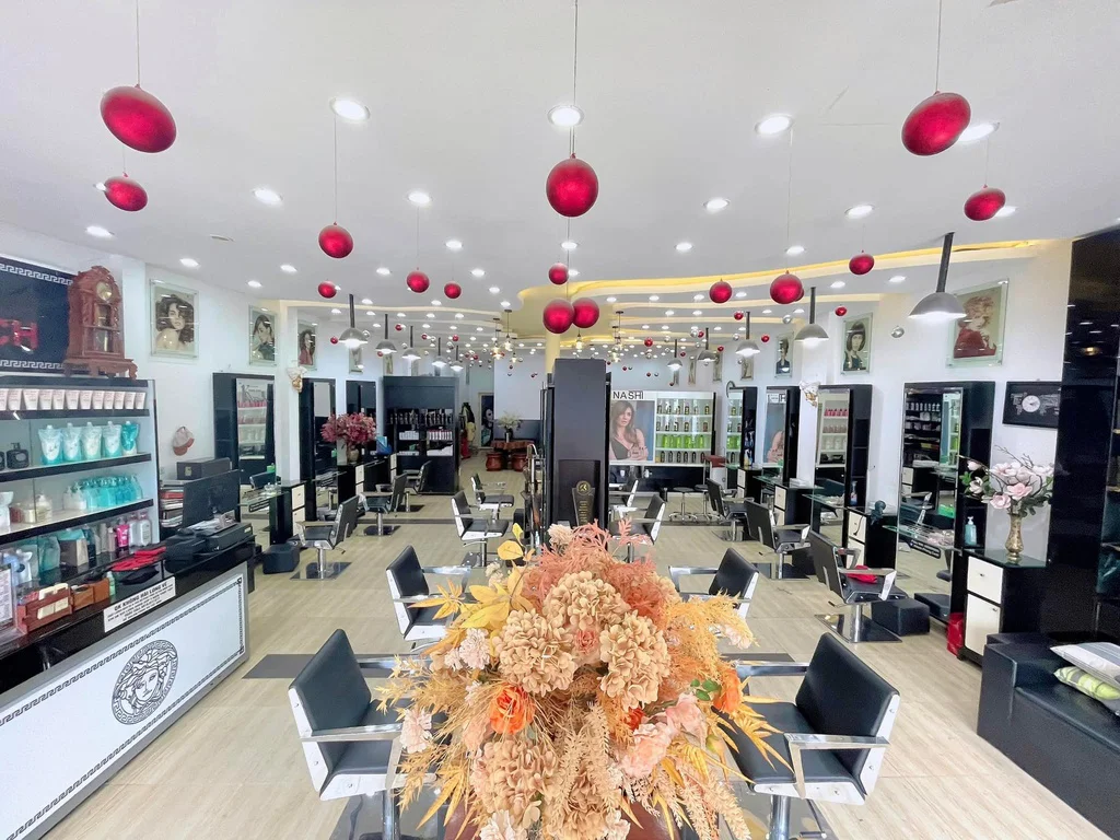 Top 5: Salon Khánh Phong Cách
