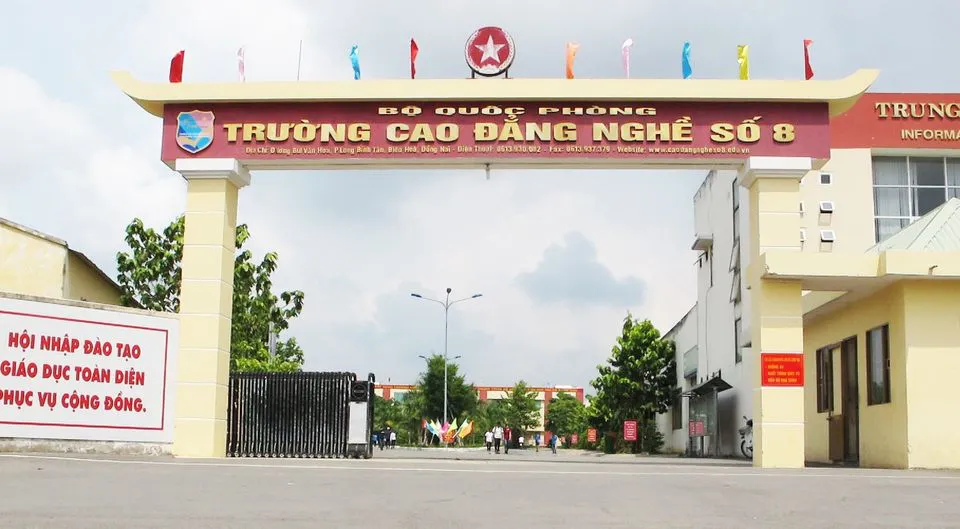 Trường Cao Đẳng Nghề Số 8
