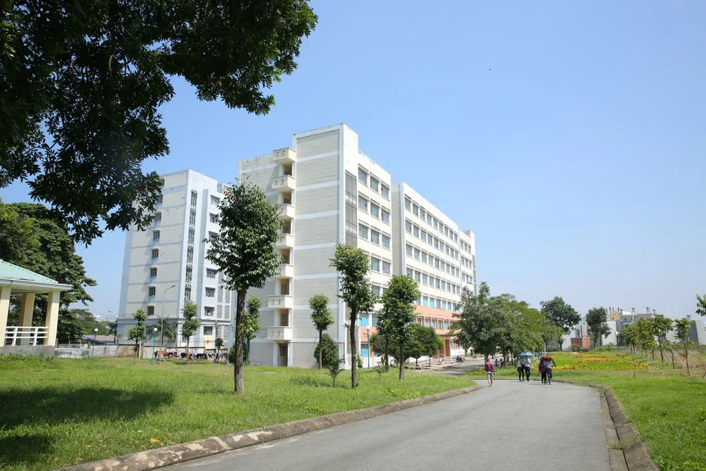 Thông tin liên hệ Đại Học GIao thông vận tải TPHCM