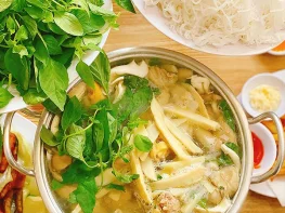 Top quán lẩu gà lá é ngon nhất Biên Hòa